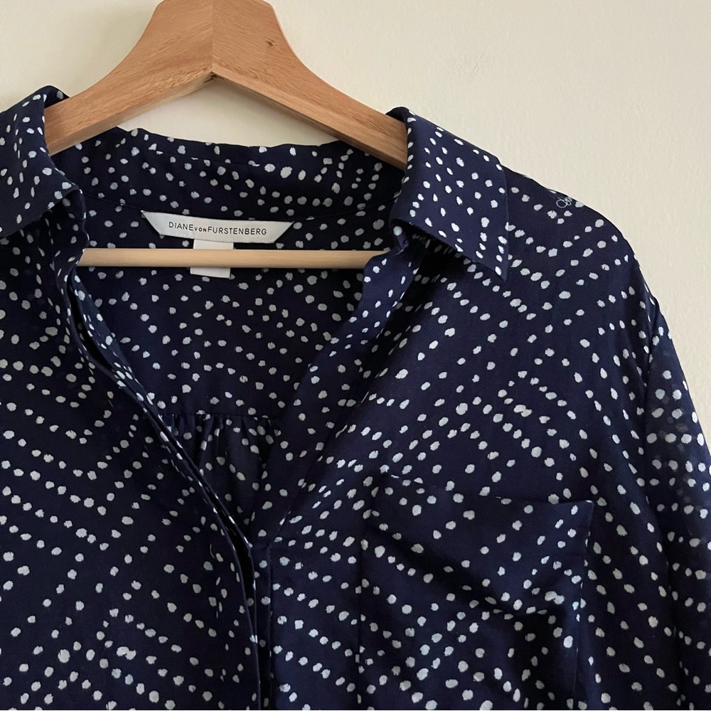 Diane Von Furstenberg Lorelai Two Navy Button Down Cotton Silk Lightweight 4 - Picture 8 of 14